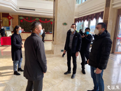 25000只口罩!丹陽外國友人、愛心藥店很有愛!